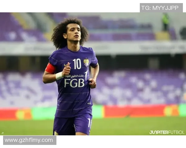 五大球星的荣耀与传奇:天下足球专访,带你走进他们的足球世界